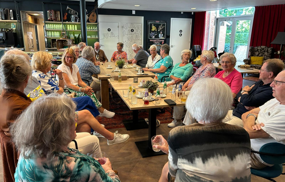 Gastheer/-vrouw Ontmoeting op Zondag