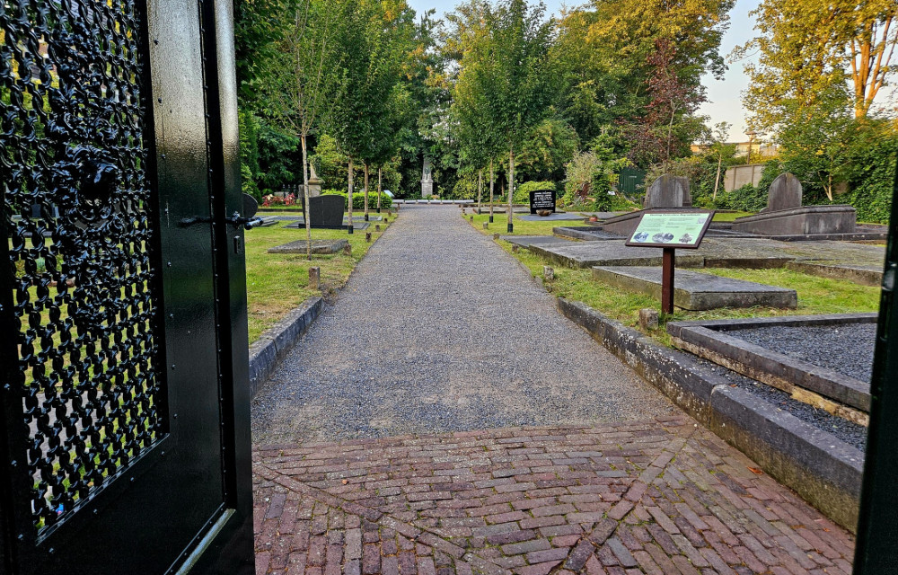 Vrijwilliger tuinonderhoud