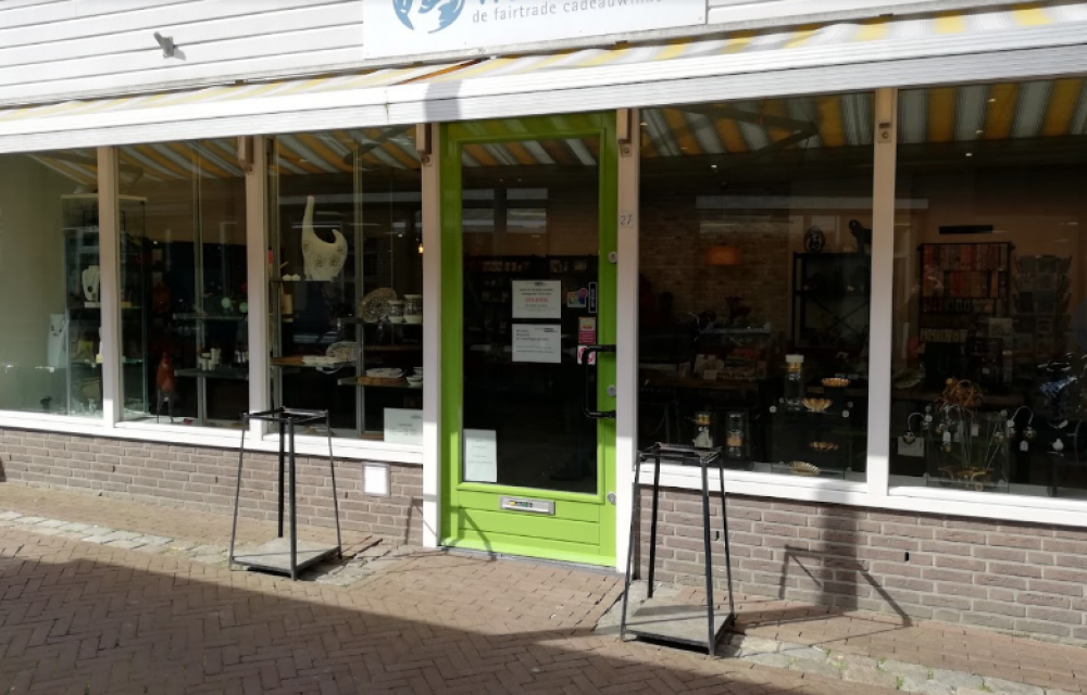 Penningmeester voor wereld winkel Borne
